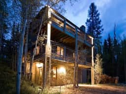Bear Lodge