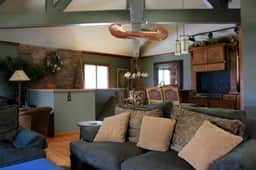 Bear Lodge