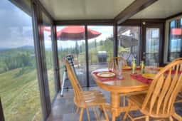 Lake View Lodge