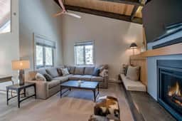 Snowberry 16A