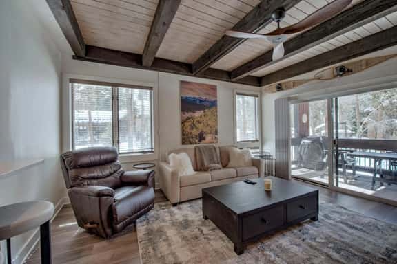 Snowberry 16B - Image 1