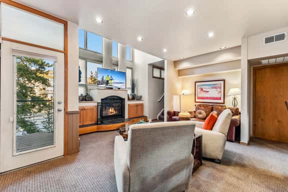 Soda Ridge Getaway - Image 1