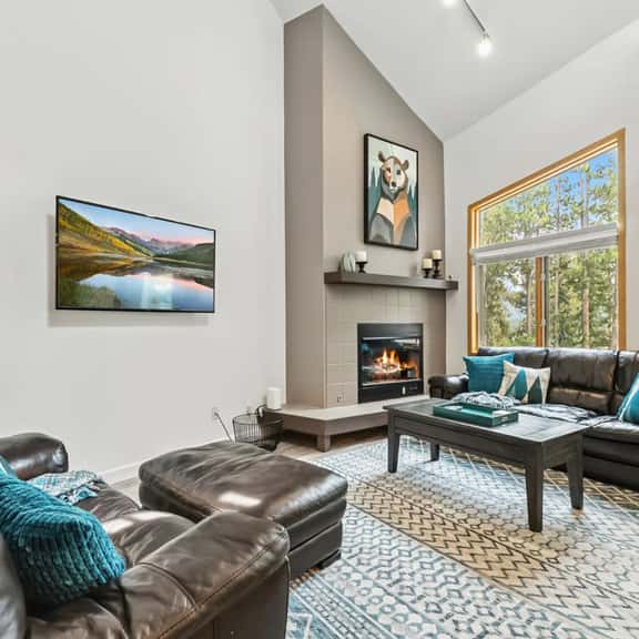 King's Crown Chalet - Image 1